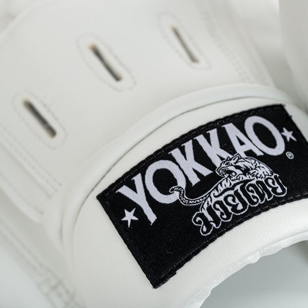YOKKAO Focus Mitts - MMA Warehouse