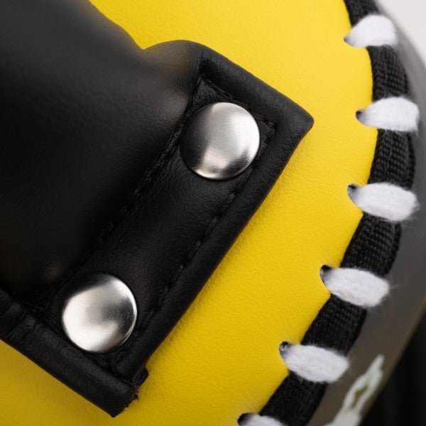 YOKKAO 'Freestyle' Kick Pads - MMA Warehouse