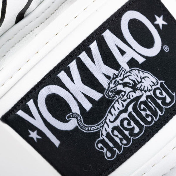 YOKKAO 'Power' Muay Thai Gloves - MMA Warehouse