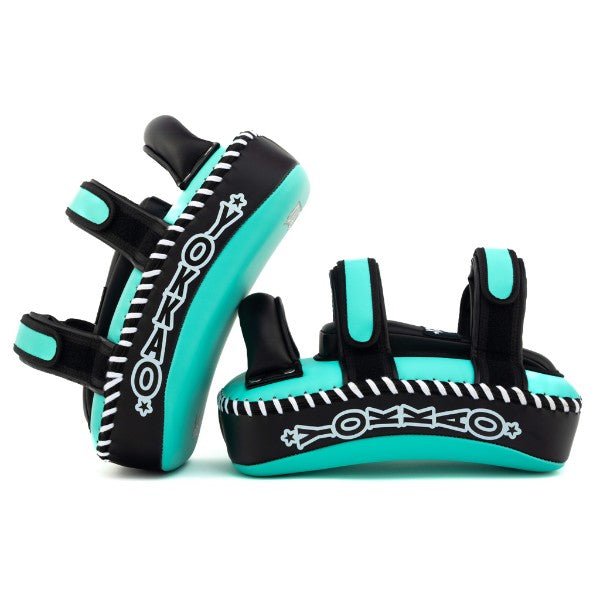YOKKAO 'Freestyle' Kick Pads - MMA Warehouse